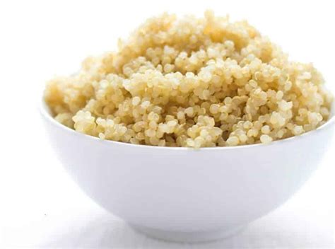  Quinoa: Superaliment ancestral pour une nutrition durable et des marchés bio en plein essor !